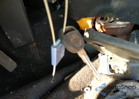 2007 Chevrolet Silverado 1500 Work Truck from USA, damaged, VIN 1GCEC14C17Z575477